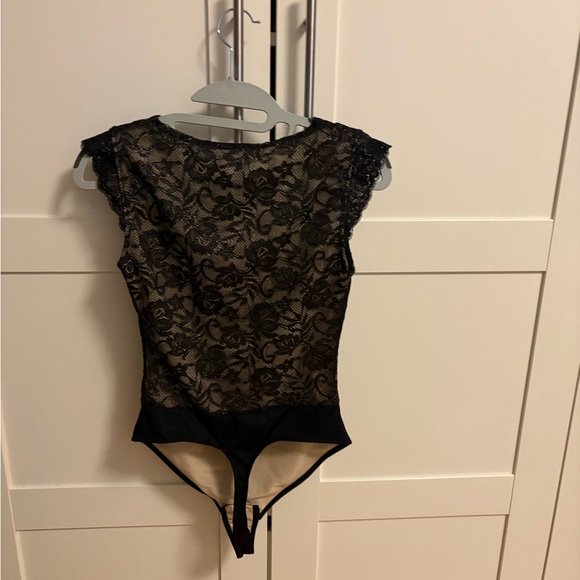 Popilush bodysuit. Brand new with tags - Picture 4 of 4